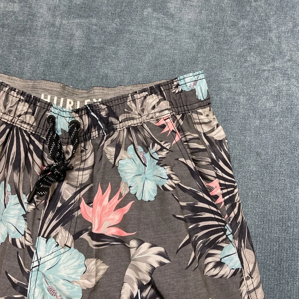 Hurley Board Shorts Mens Medium Gray Tropical Floral Stretch Swim Trunks Beach